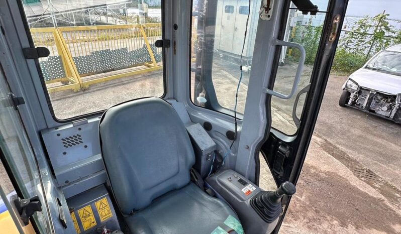 
								Komatsu PC30MR-1 Mini Excavator full									
